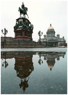 Saint-Petersburg. The Monument to Nicholas I