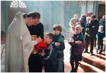 Saint-Petersburg. Eucharist