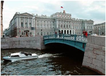 Saint-Petersburg. Blue (Siny) Bridge