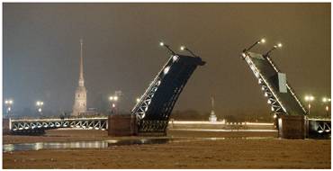 Saint-Petersburg. Palace (Dvortsovy) Bridge