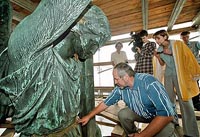 Angel  of the Aleandrovskaja column for 50 years will be protected from corrosion