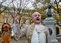 Monument to Mikhail Vasilyevich Lomonosov restored